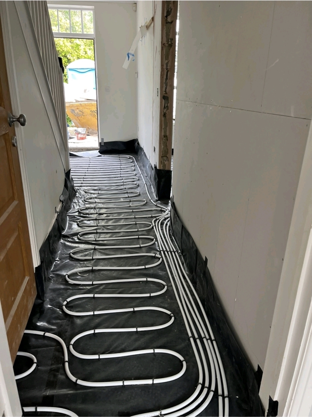 Underfloor heating install